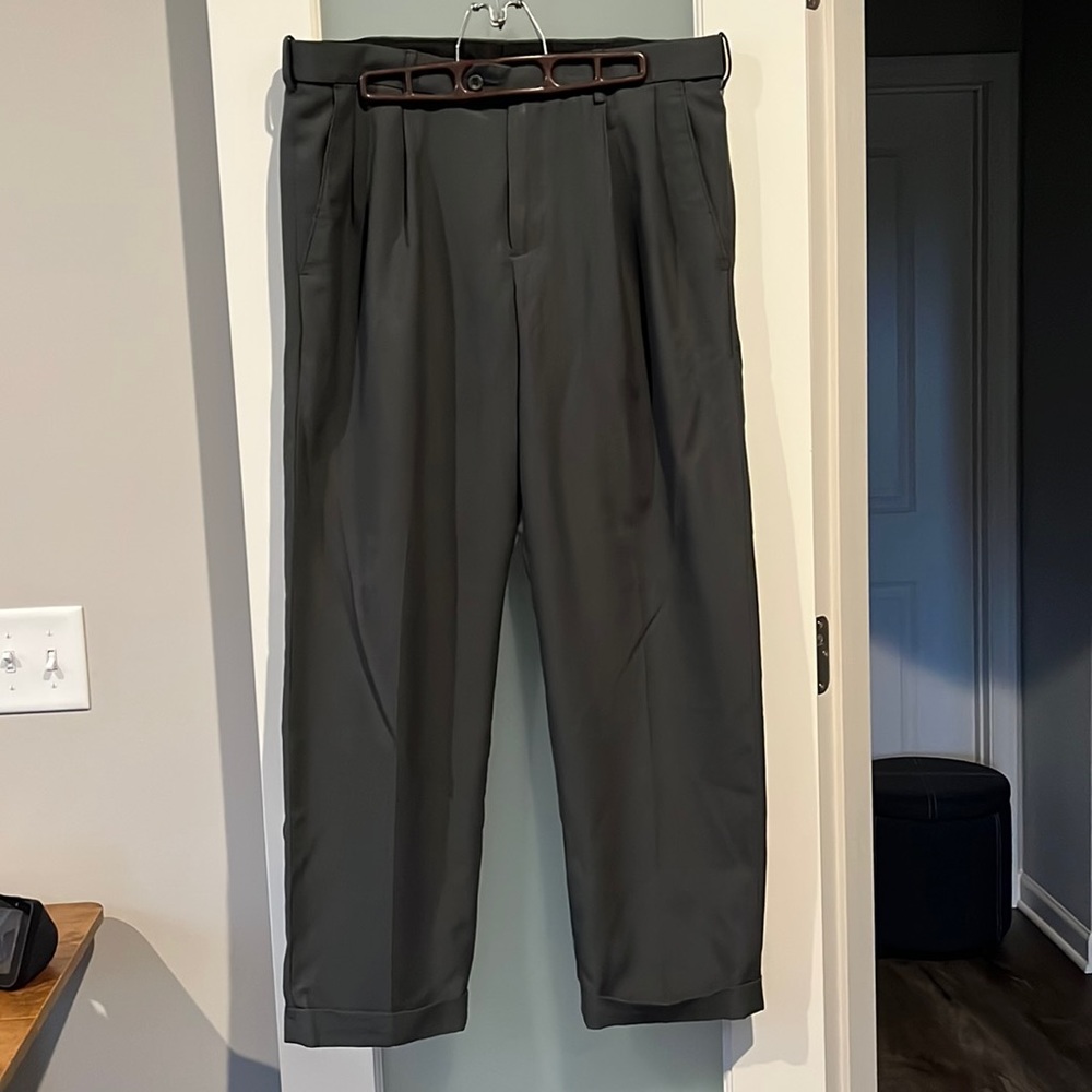 EUC Croft & Barrow Classic Fit 34x30 Dark Grey Men’s Dress Slacks